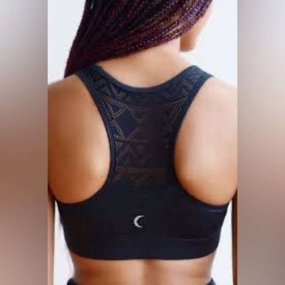 Zyia Black Bomber Lace Racerback Sports Bra women’s Size medium